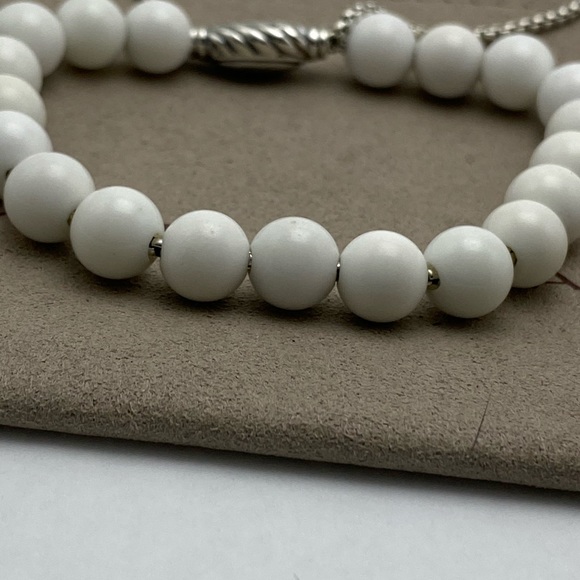 DAVID YURMAN  DAVID YURMAN Spiritual Bead Bracelet White Agate